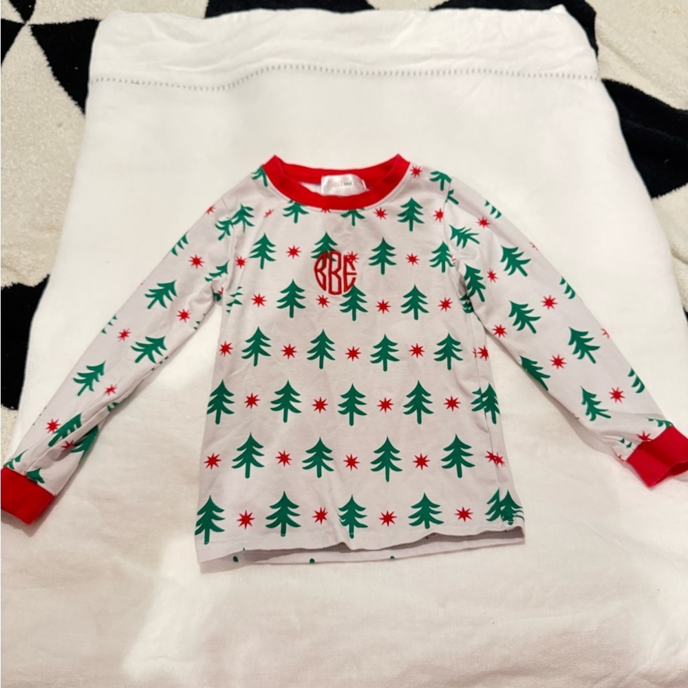 EUC Cecil and Lou Monogram “BBE” Green Stripe Red Christmas Tree Holiday 3T